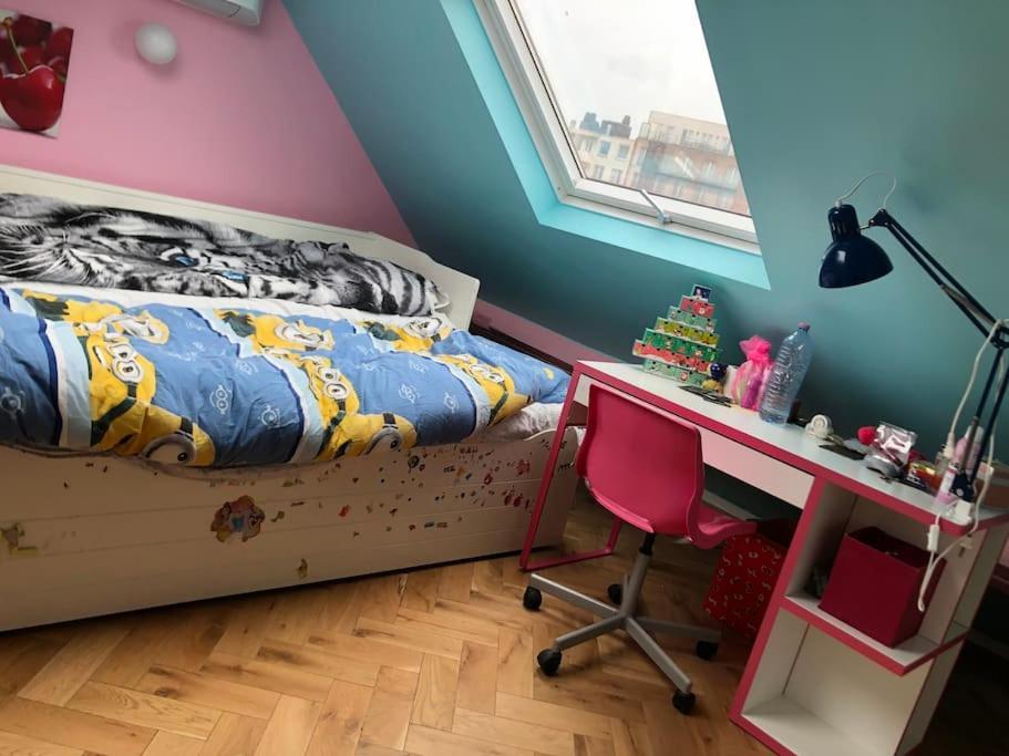 Stay In Maison De Metre In Etterbeek Brussels Ngoại thất bức ảnh